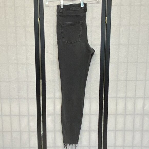 Maurices Everflex High Rise Skinny Button Fly Distressed Black Jeans 8 Raw Hem - Picture 6 of 13